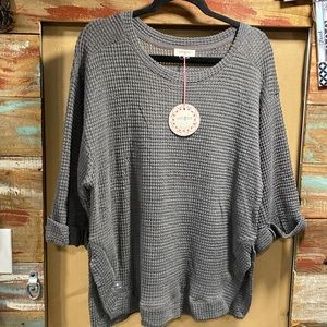 UMGEE gray three-quarter sleeve lightweight material